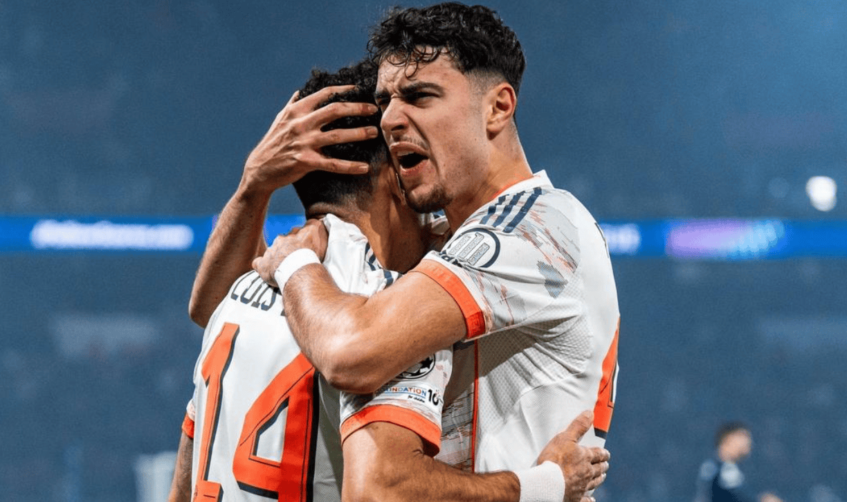 1-2!大巴黎欧冠倒下,拜仁锋霸踢疯了:梅开二度,染红下场